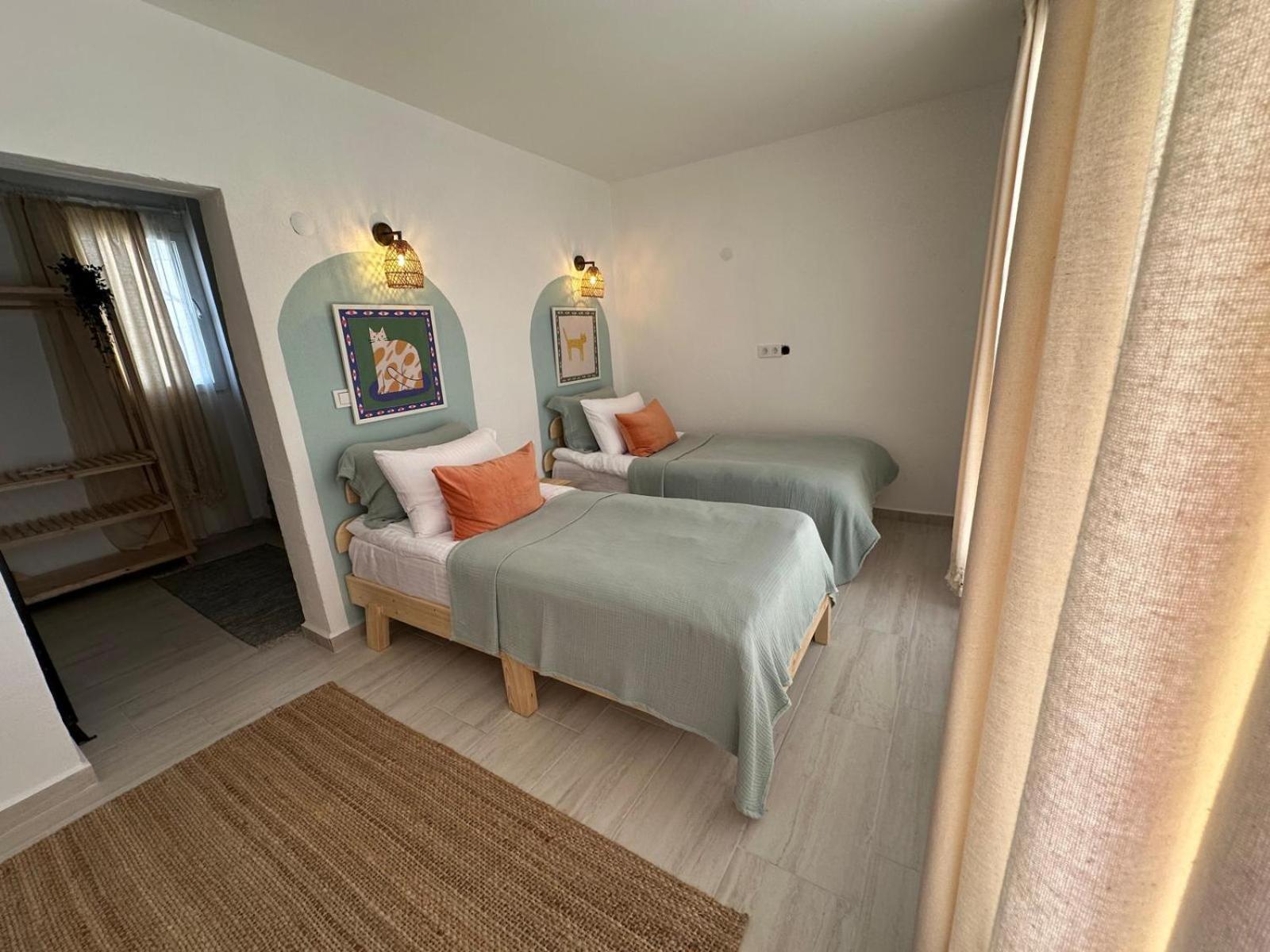 Monk Island Hotell Izmir Exteriör bild