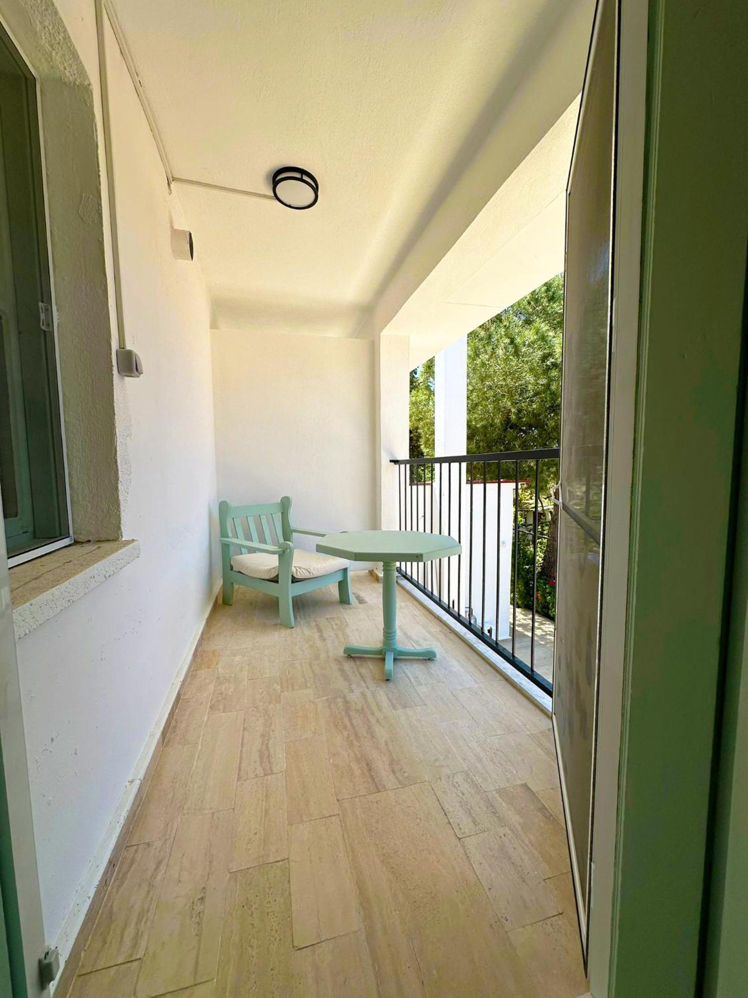 Monk Island Hotell Izmir Exteriör bild