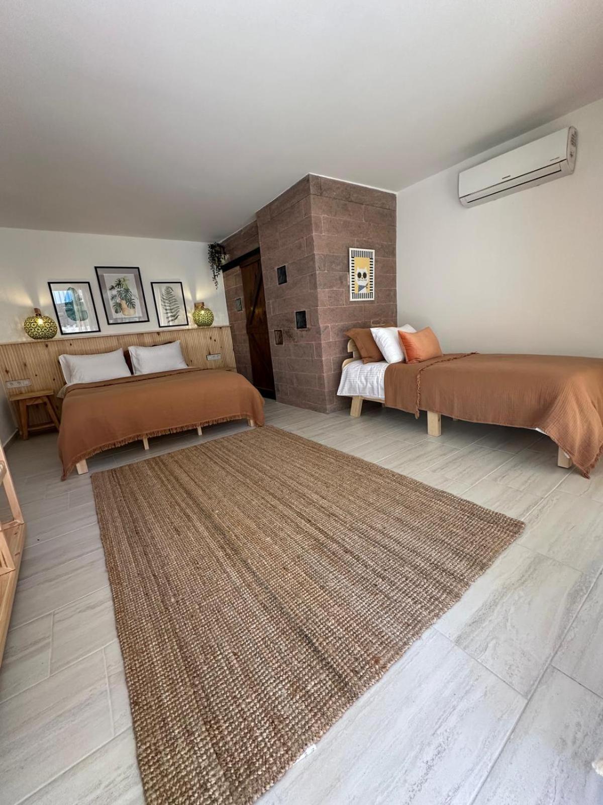 Monk Island Hotell Izmir Exteriör bild